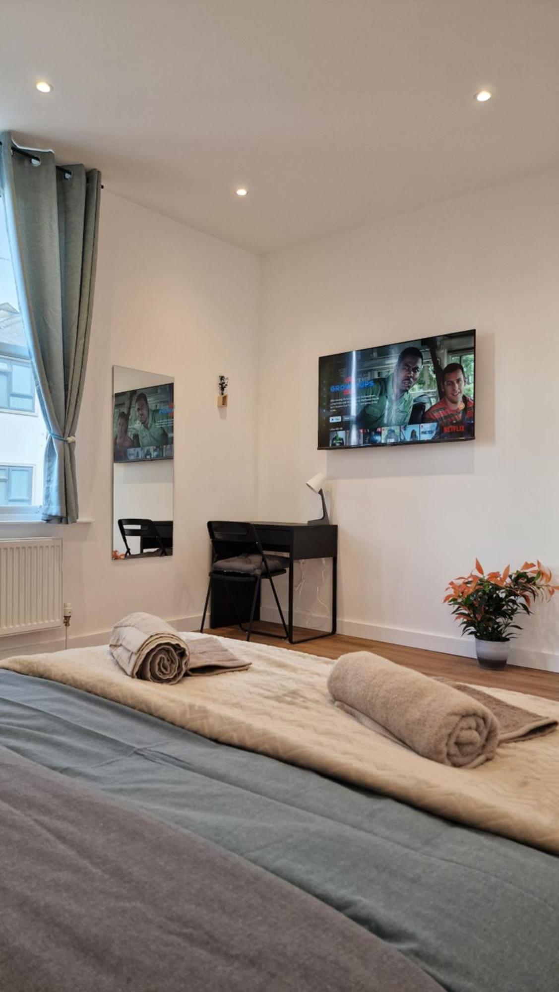 London Home North Kensington Экстерьер фото